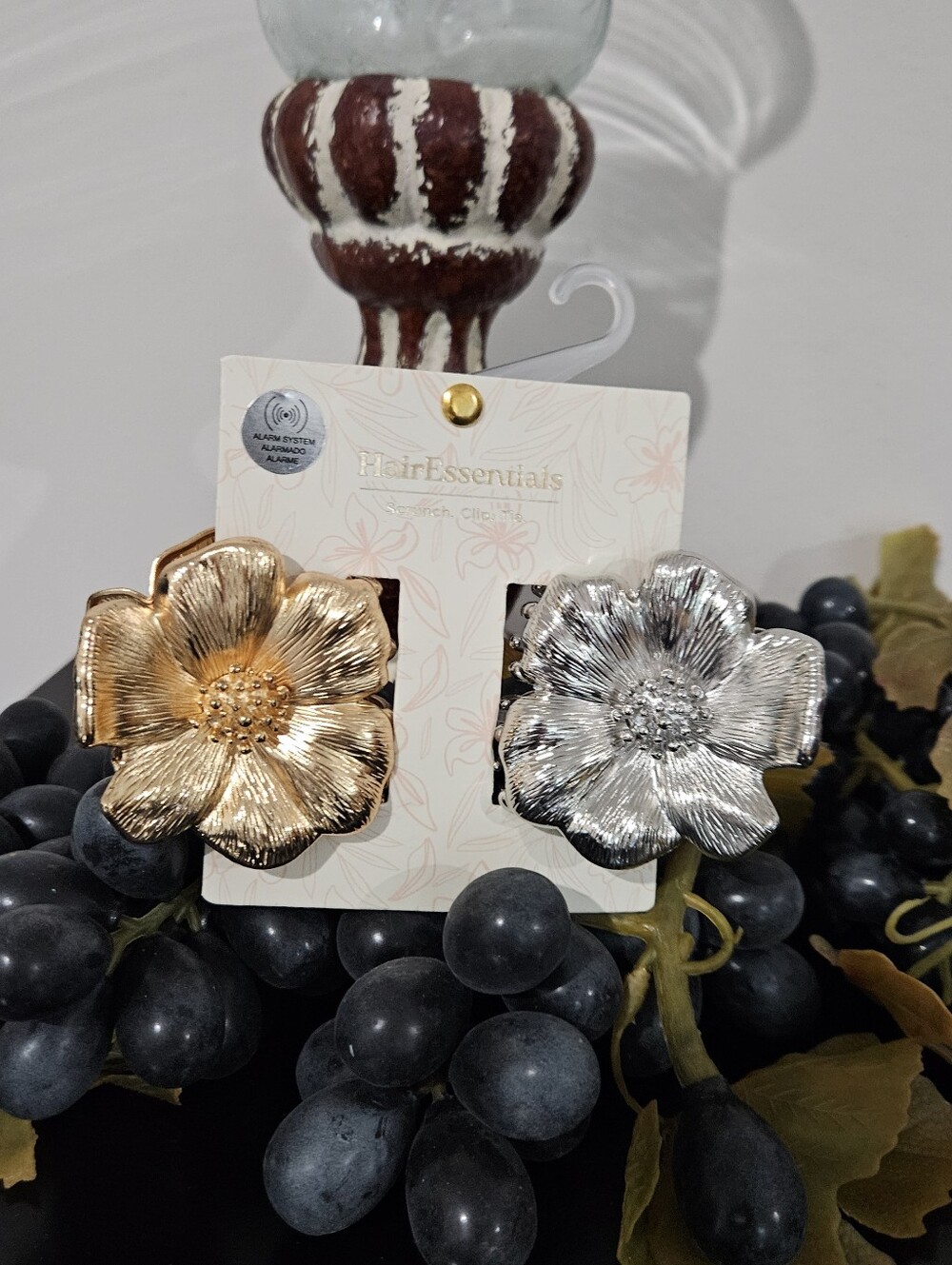 Hair Clips, Floral Metal, Heavy, 2 Pc, NWT